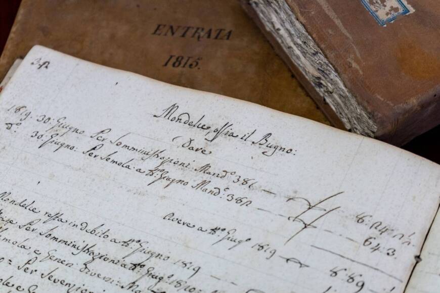 Filigranes du papier ancien : guide d’identification et de datation