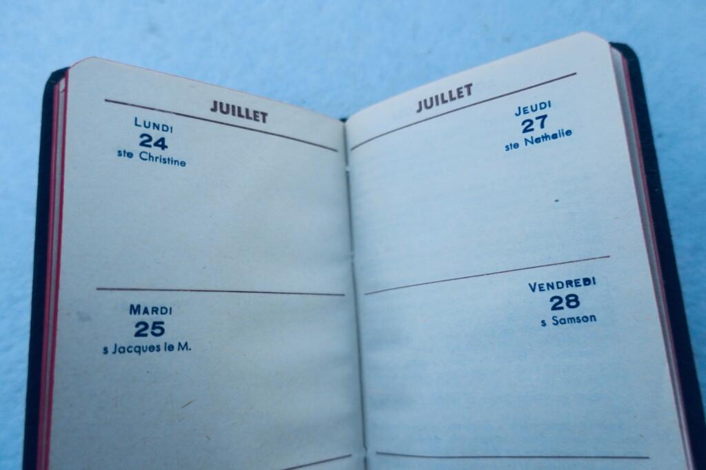 1944 Saint-Gobain chemical fertilizer calendar