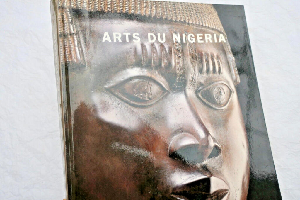 Nigerianische Kunst aus dem Musée des Arts d'Afrique et d'Océanie