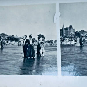 LE HAVRE bourgeoisie plage du HAVRE Aout 1907 carte stéréo x 8