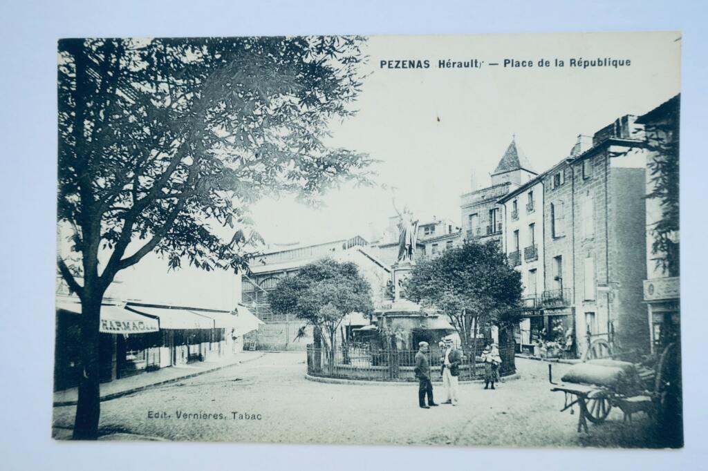 Pézenas: Place de la République