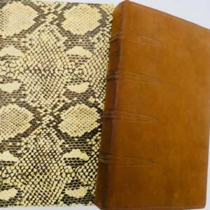 Missel de l'Eucharistie contenant un choix de prières 1934