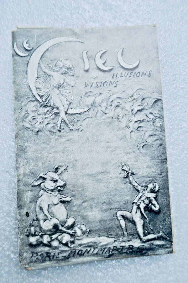 PARIS Heaven Art and Fun Le Ciel Paris-Montmartre
