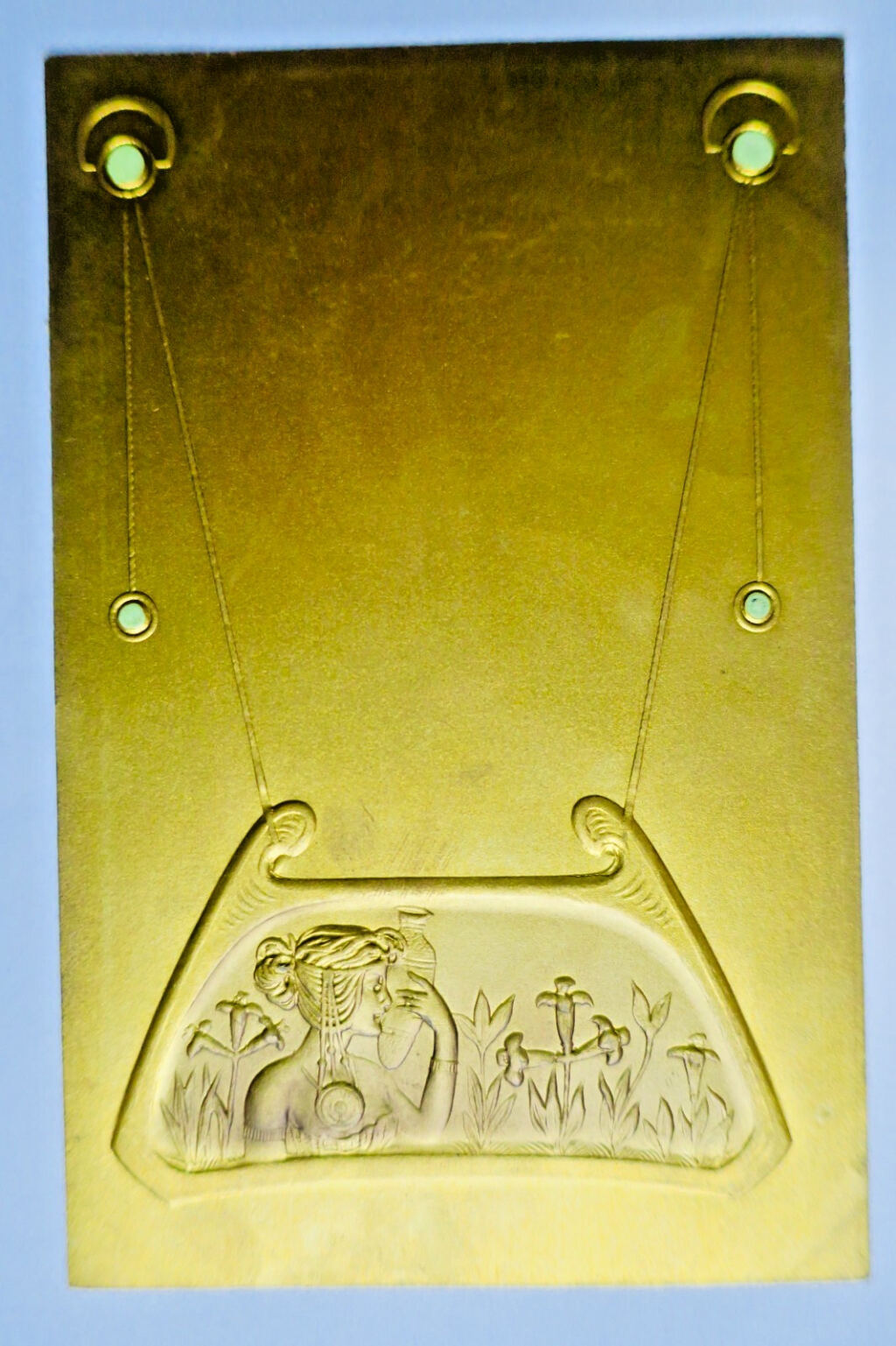 Dekoratives Buchdesign im Jugendstil