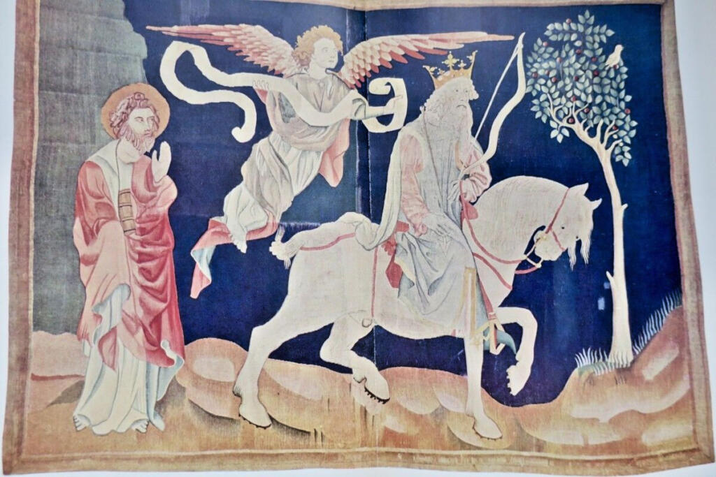 Teppiche der Apokalypse aus der Kathedrale von Angers