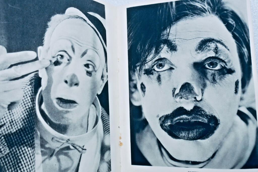 Circus Life & Art