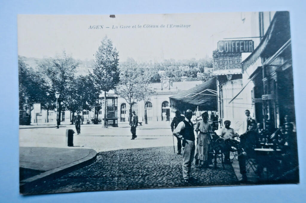 AGENCIA La Stazione E Il Colle Dell&rsquo;Ermitage Parrucchiere