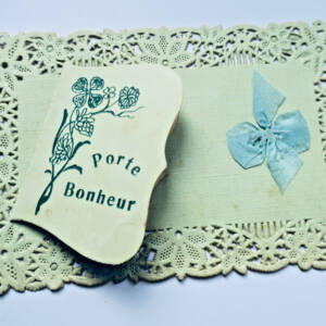 Porte Bonheur carte à volet