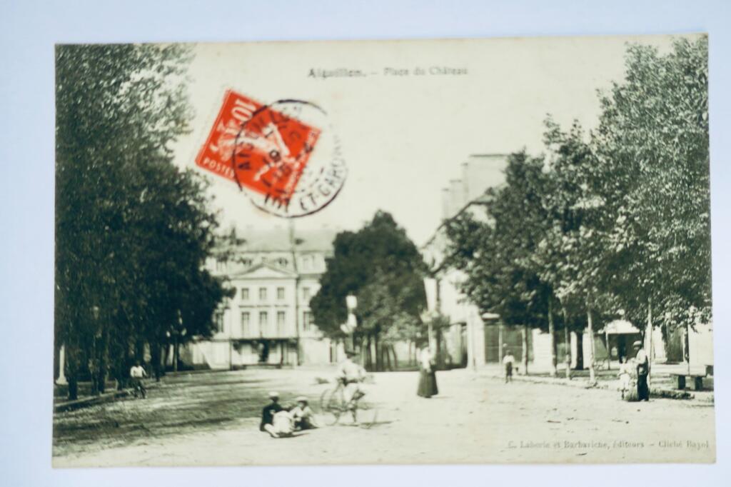 来自城堡的针具套，1918年