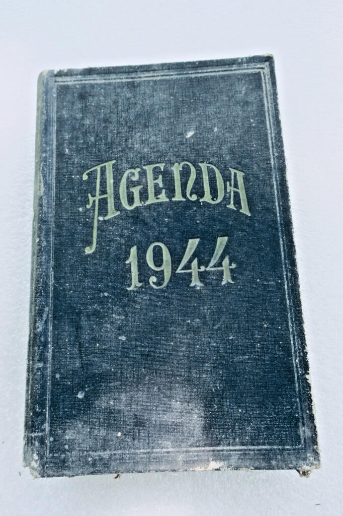 1944 Kriegs-Büroagenda
