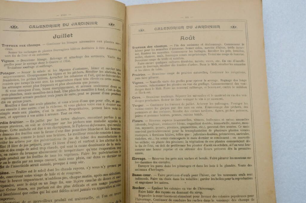 Jährliches Almanach von La Dépêche
