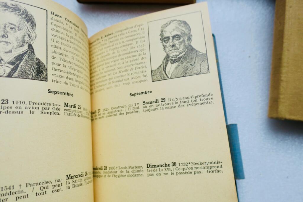 ALMANACH PESTALOZZI AGENDA DE POCHE DES ECOLIERS SUISSES