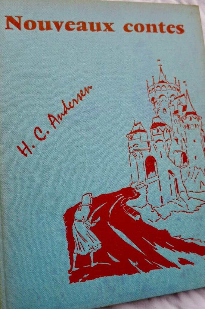 Neue Geschichten mit Illustrationen