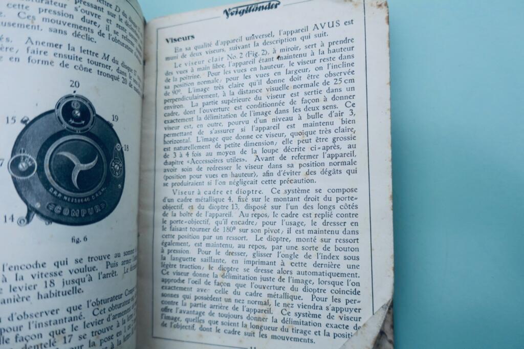 Voigtländer Universal 9x12 Camera Manual