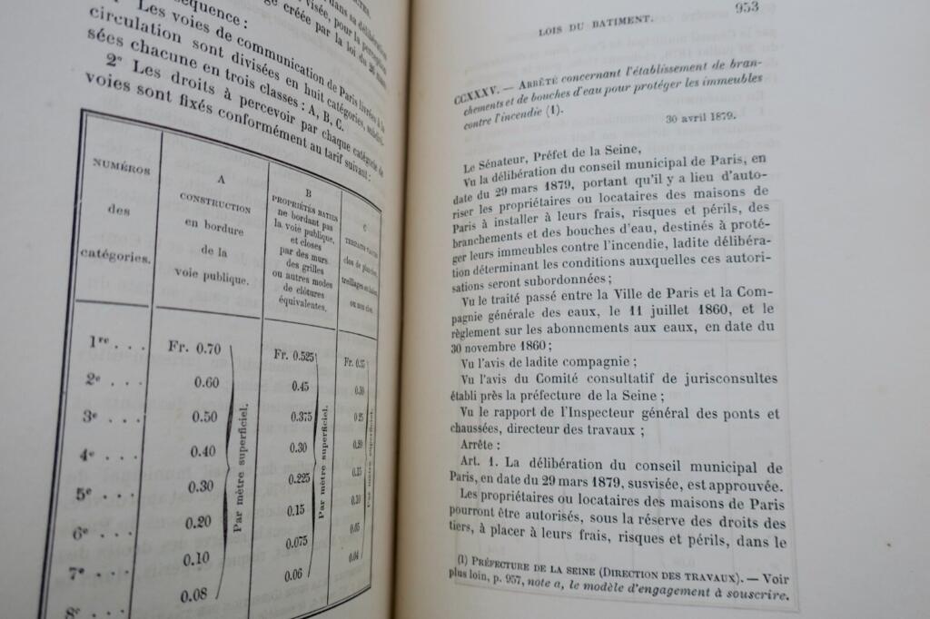 ARCHITECTURE Manuel des lois du bâtiment 1870