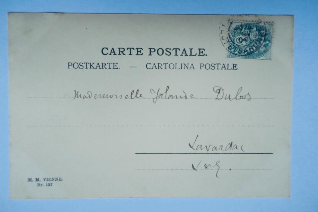 art nouveau jeune femme 1904