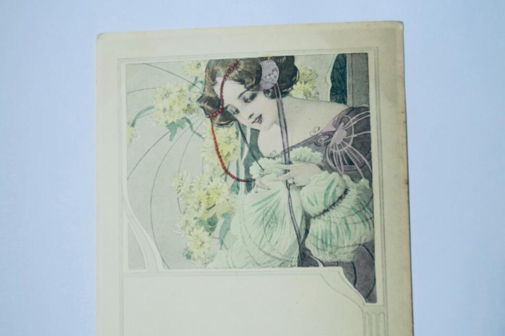 Jugendstil-Jungfrau