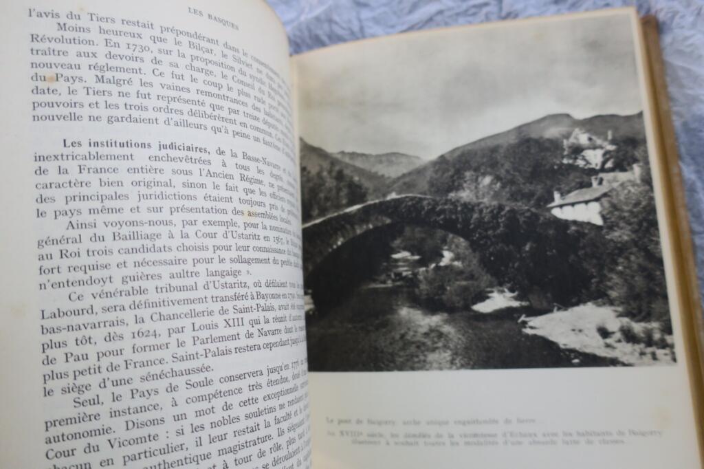 Basque VEYRIN PHILIPPE LES BASQUES DE LABOURD, DE SOULE ET DE BASSE NAVARRE…