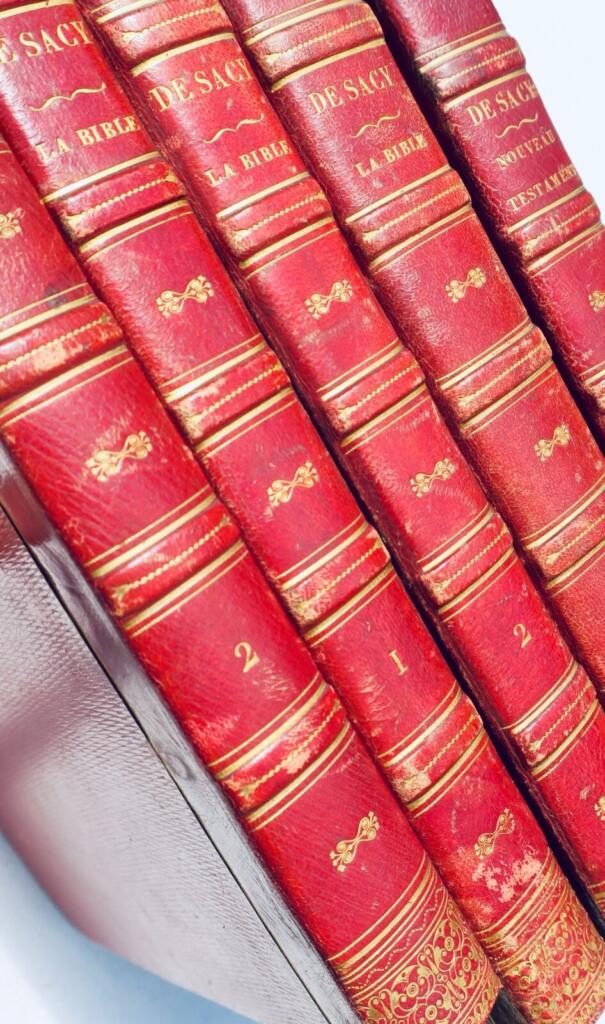 Vulgate translation with steel engravings, 5 volumes