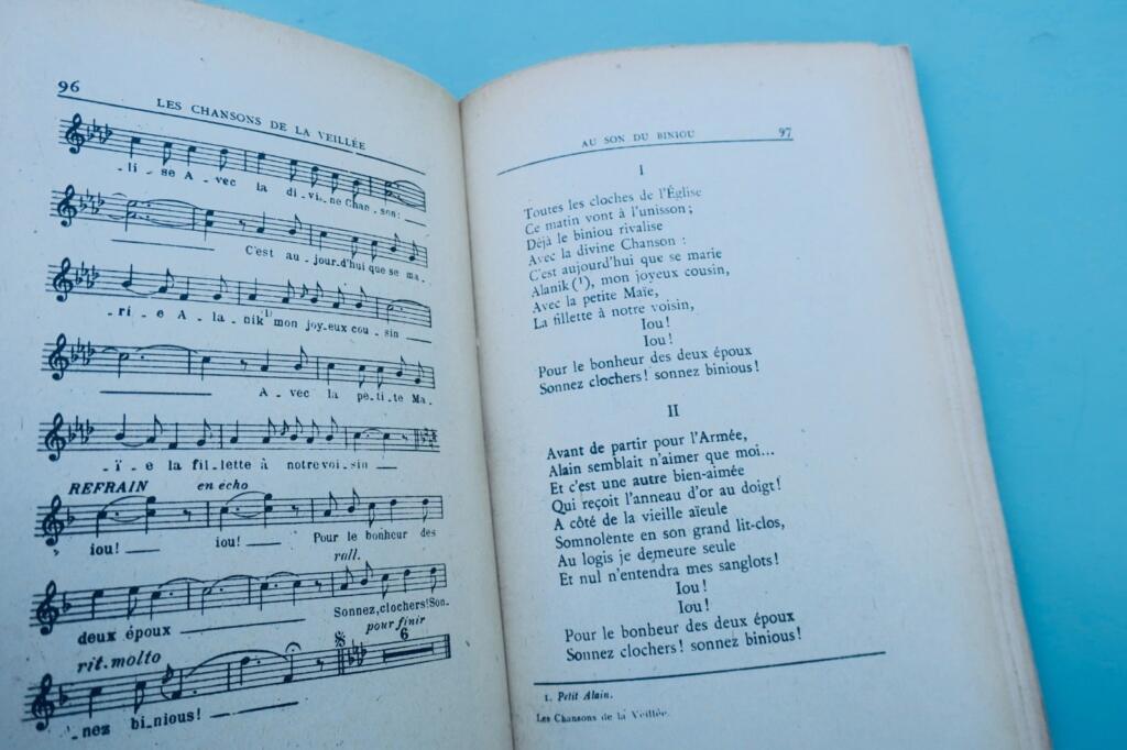 炉火边夜晚歌曲集