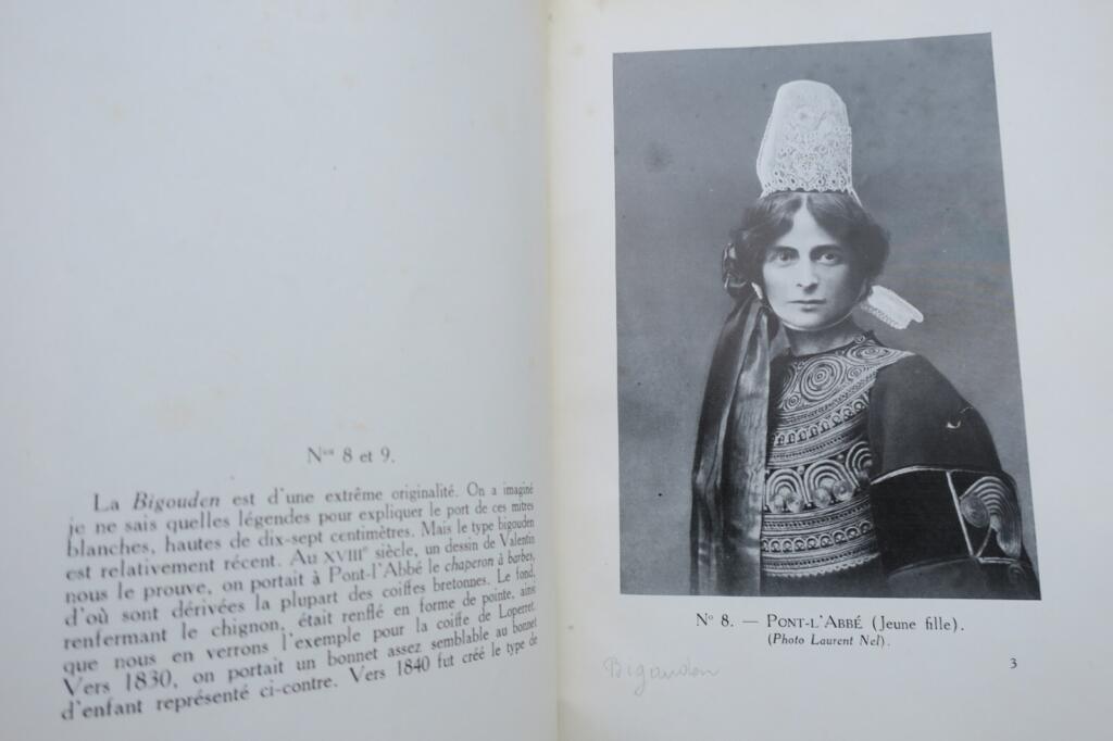 Breton Headdresses Illustrated