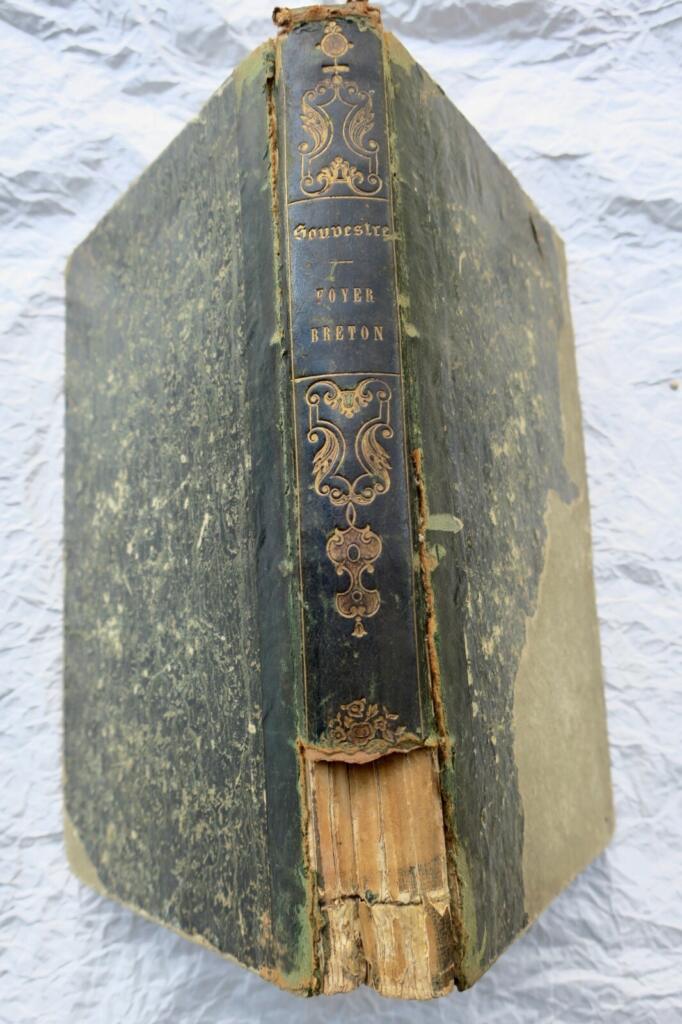 Breton folklore and traditions