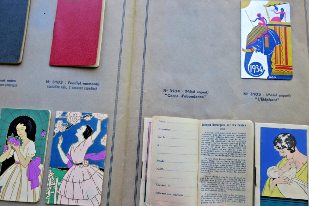 Sample display calendars for 1934