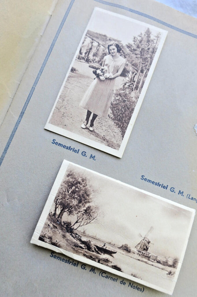 Sample display calendars for 1934