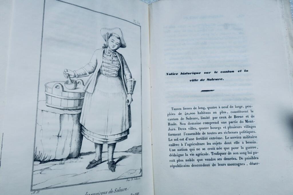 Kostüme aller Völker mit historischen Notizen