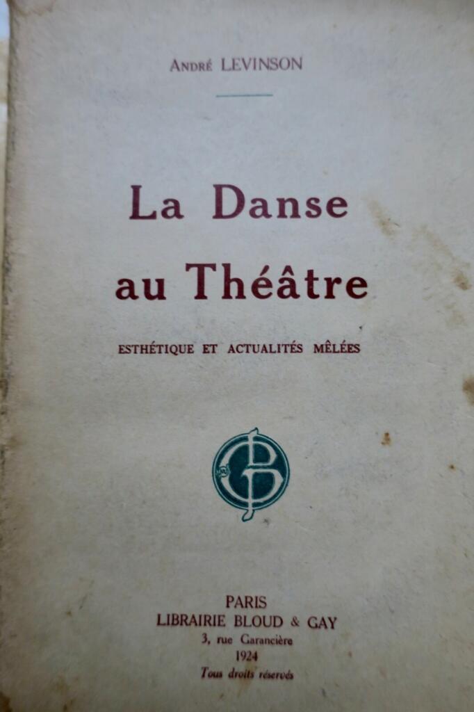 danse au théâtre Esthétique et actualités mêlées 1924