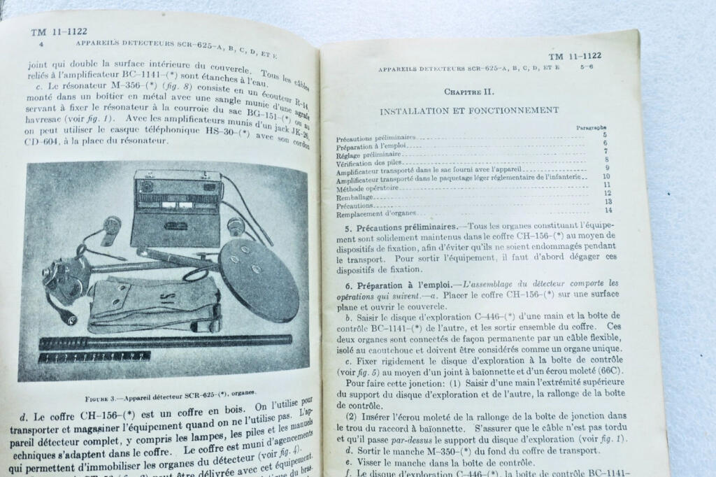 Manual technical detector portable devices 1943