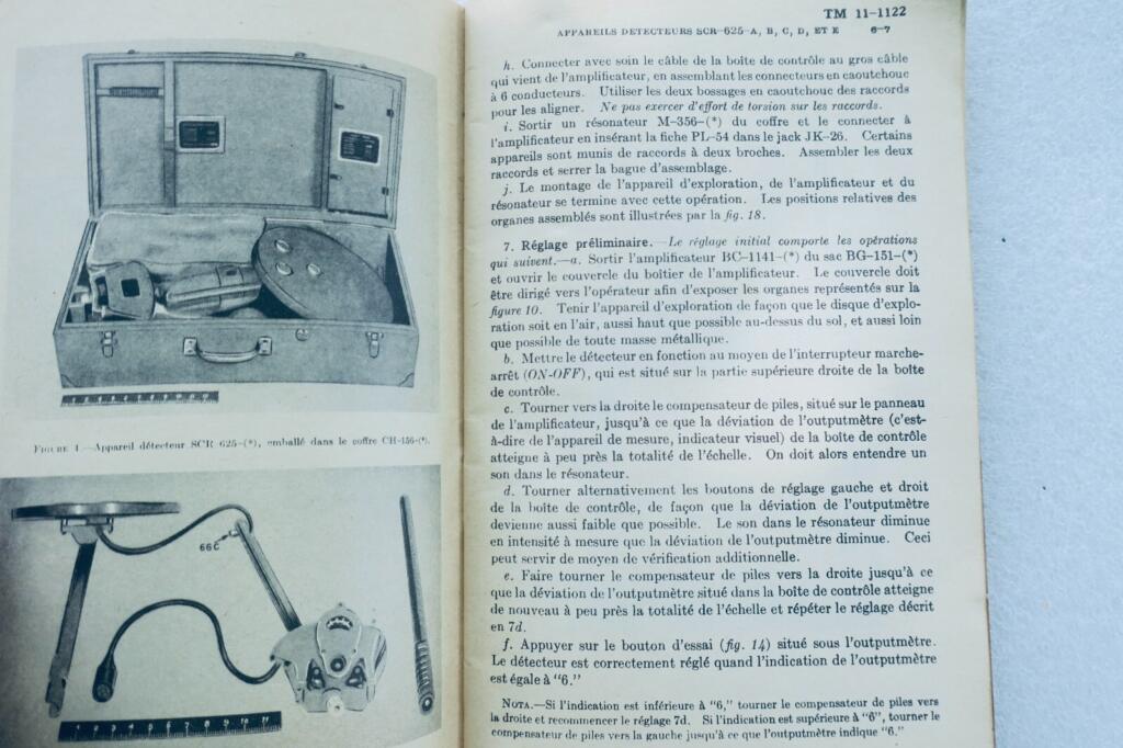 Manual technical detector portable devices 1943