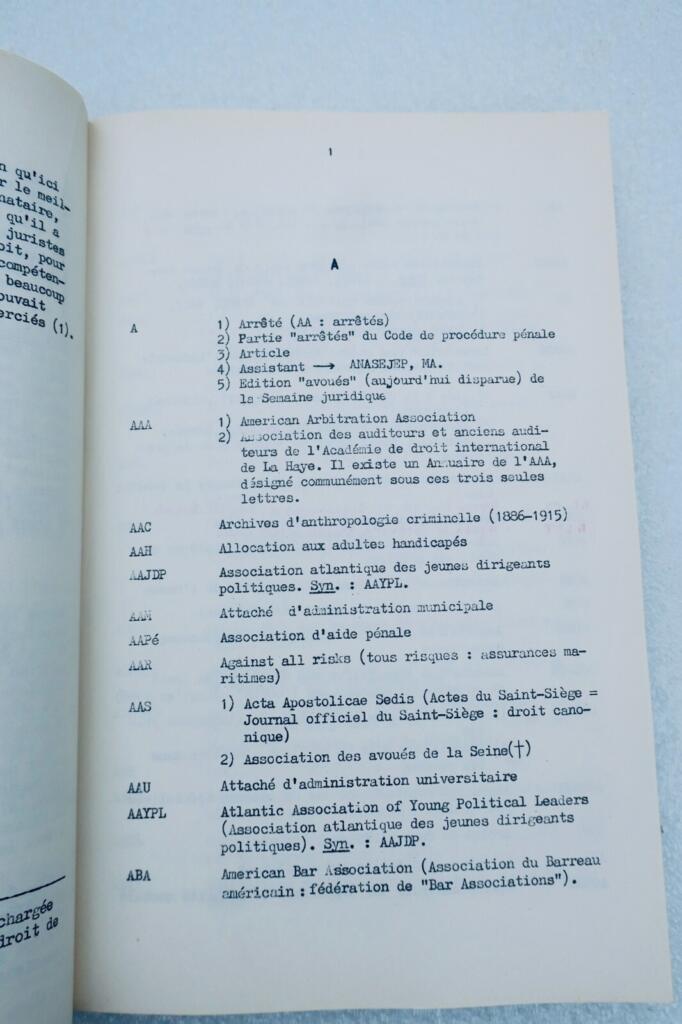 Dictionnaire des principaux sigles utilisés dans le monde juridique de A à Z