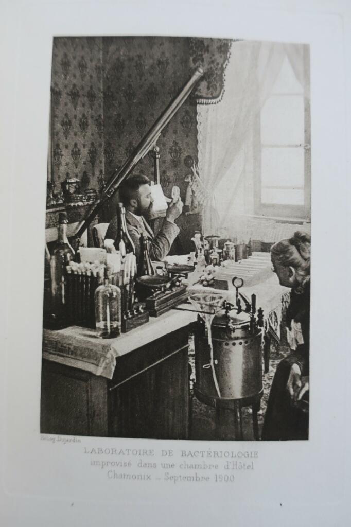 Docteur Jean Binot. Chef de laboratoire à l’Institut Pasteur