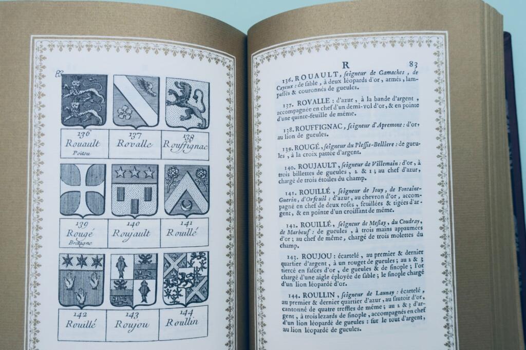 DUBUISSON M. Armorial des principales maisons et familles du Royaume