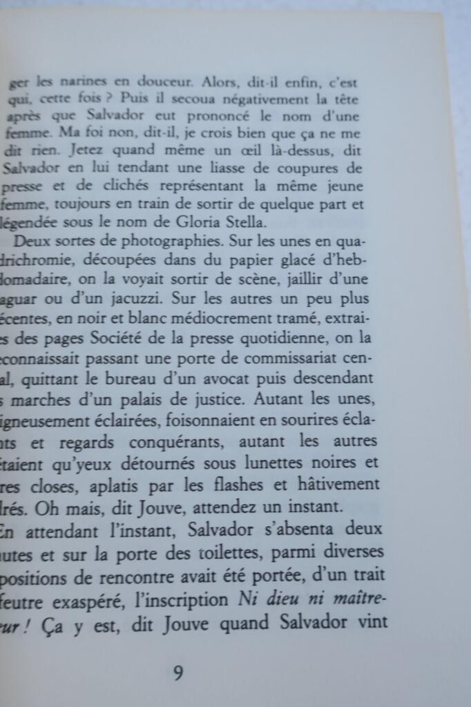 ECHENOZ (Jean). Les Grandes blondes. Dédicace