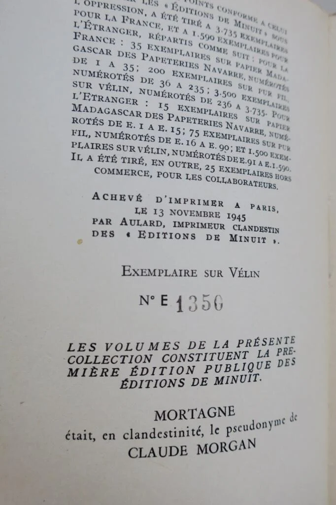 Editions de Minuit, vélin, publiés clandestinement.. lettrés patriotes 1944