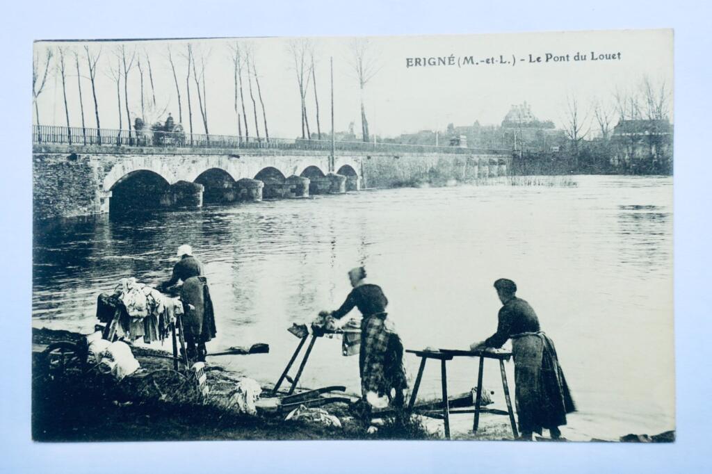 Erignés Louet-Brücke und Wäscherinnen