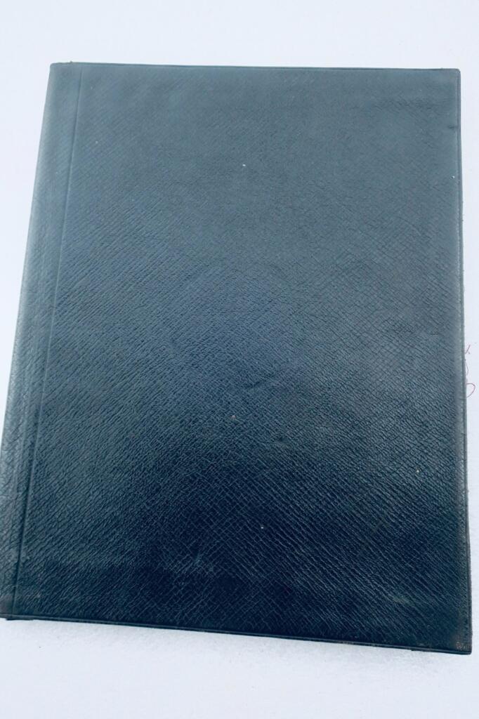 Etui 16 février 1882 plein cuir CORRESPONDANCE ART D&rsquo;ECRIRE ARMOIRIE