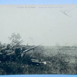 fantassins tirant sur un taube