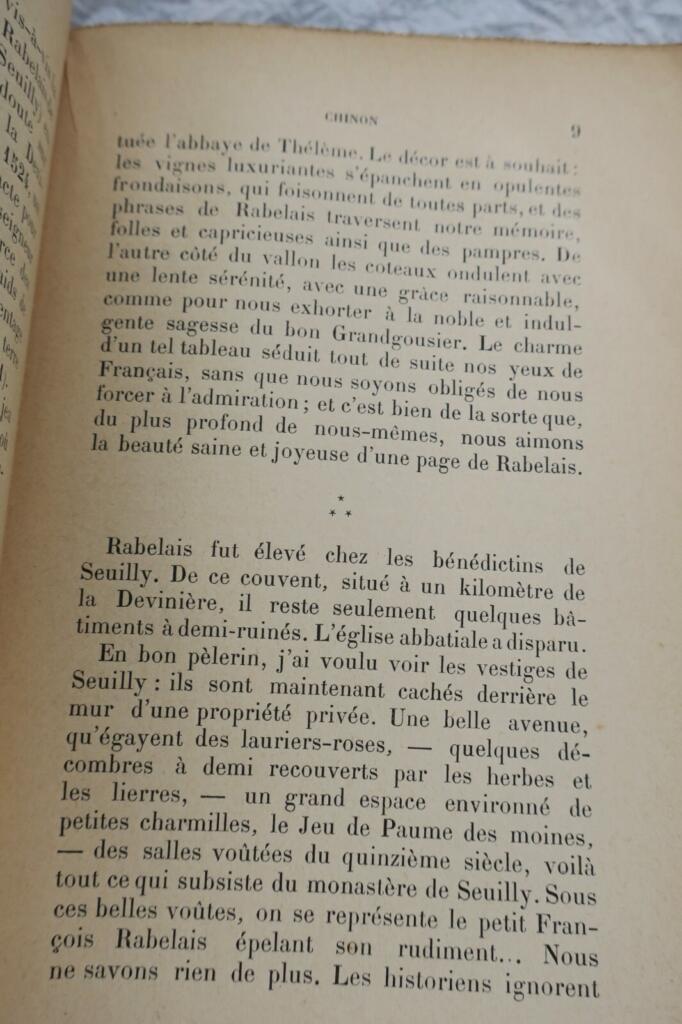 Strolling through France with a dedication