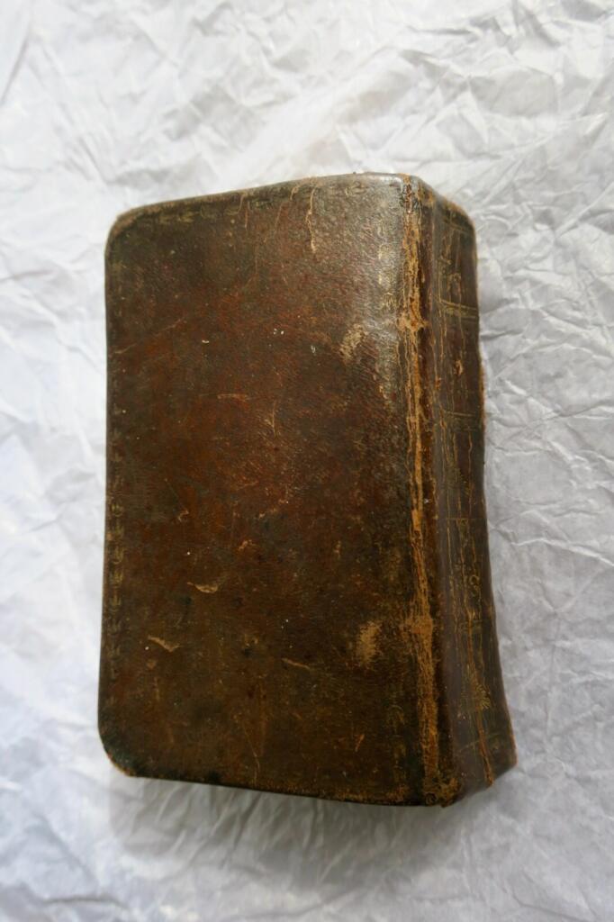 Heures des dames ou étrennes de la sagesse aux ames pieuses 1813