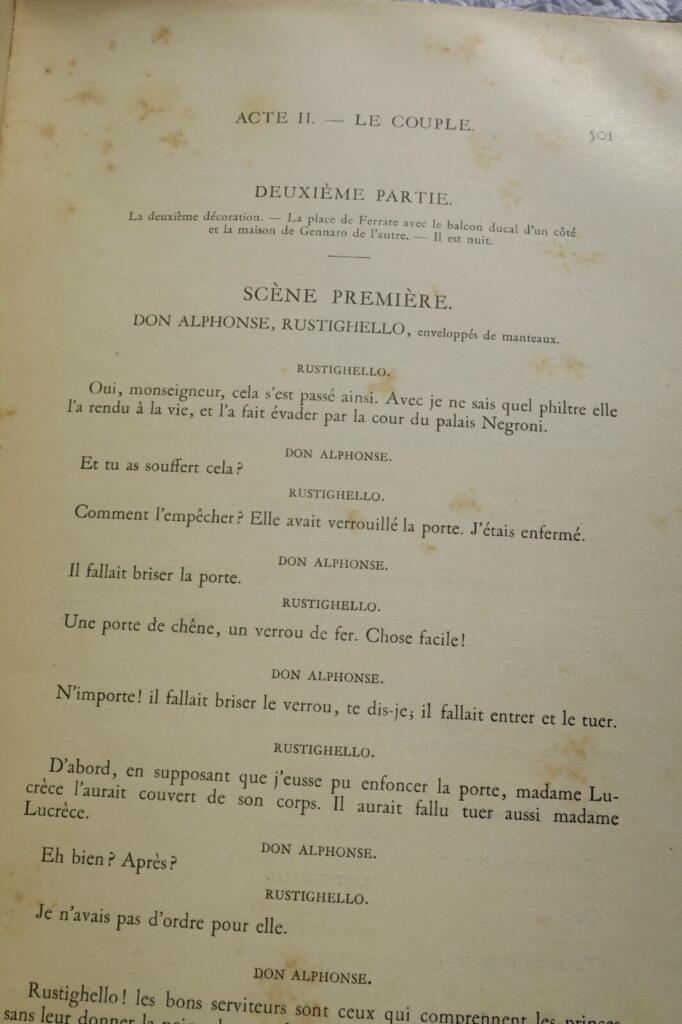 Hugo Le roi s&rsquo;amuse