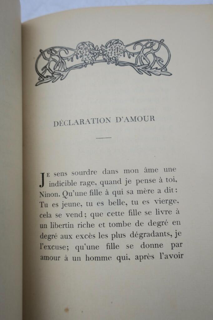 Gourmet reflections and lost pages