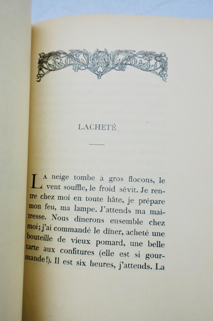Gourmet reflections and lost pages