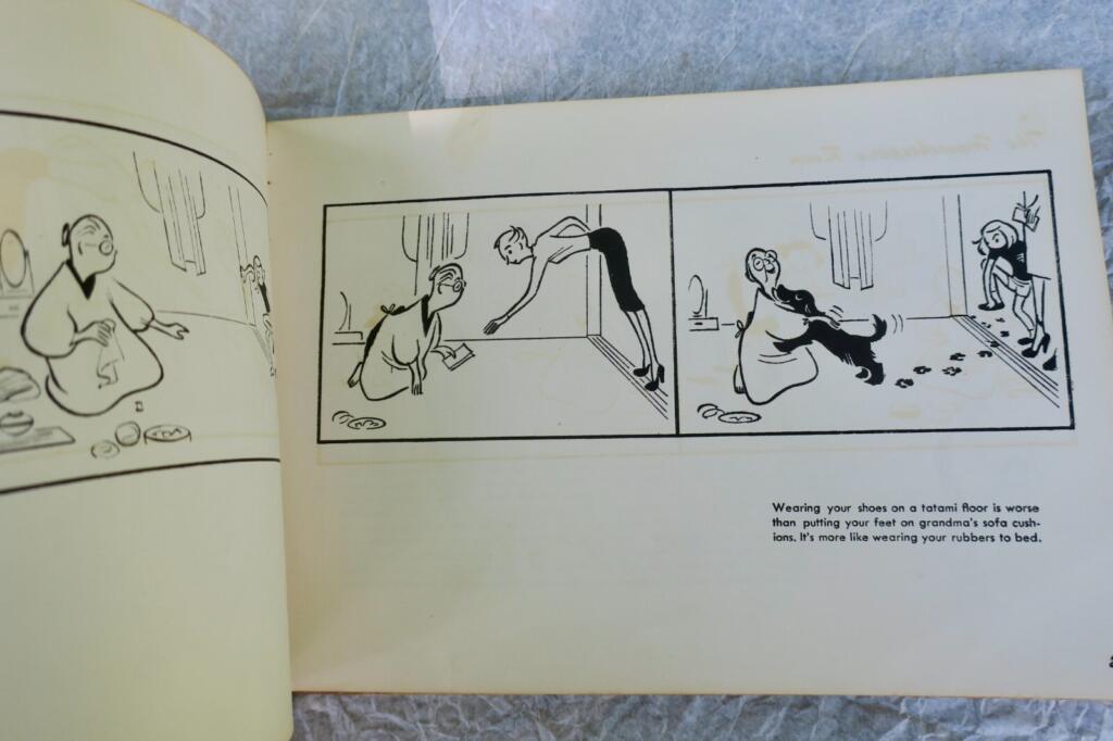 Amerikanische Familie erkundet japanische Etikette durch Karikaturen