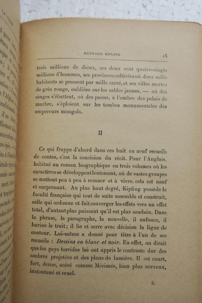 KIPLING Rudyard SUR LE MUR DE LA VILLE EO