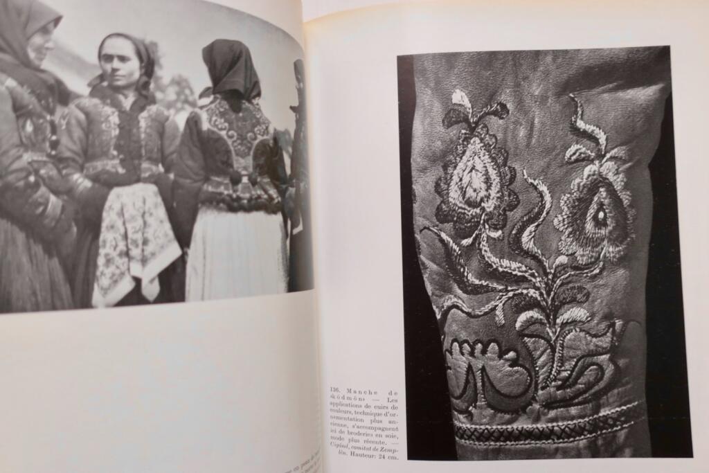 L&rsquo;ART POPULAIRE EN HONGRIE 1958