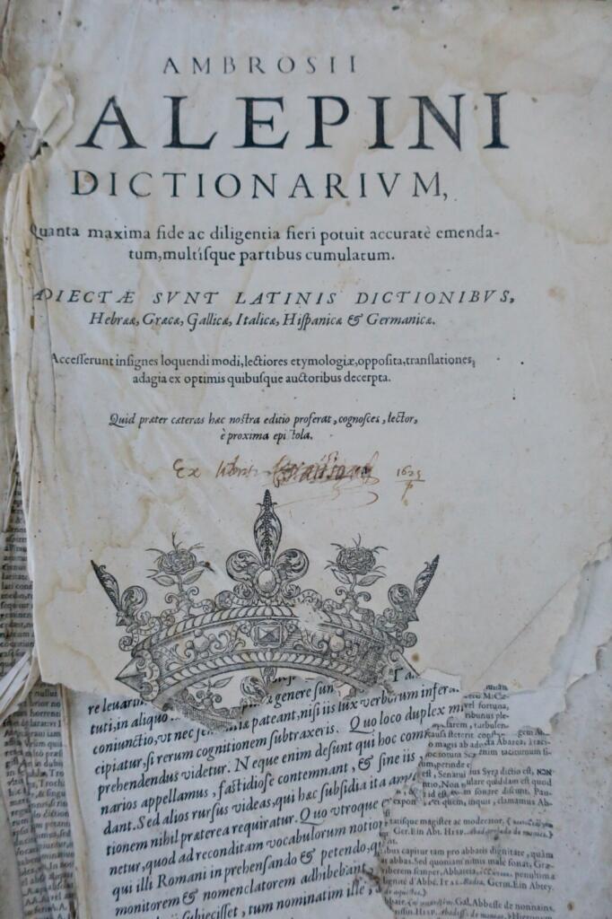 Latin dictionnaire Ambrosii Calepini dictionarium XVII ème