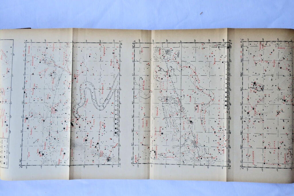 longitudes annuaire pour l&rsquo;an 1944 publié par le bureau des longitudes